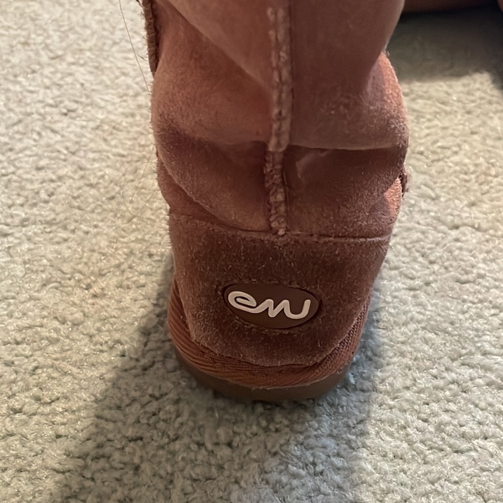 Emu boots - Picture 3 of 3